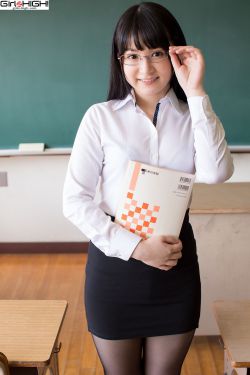 女大学生3